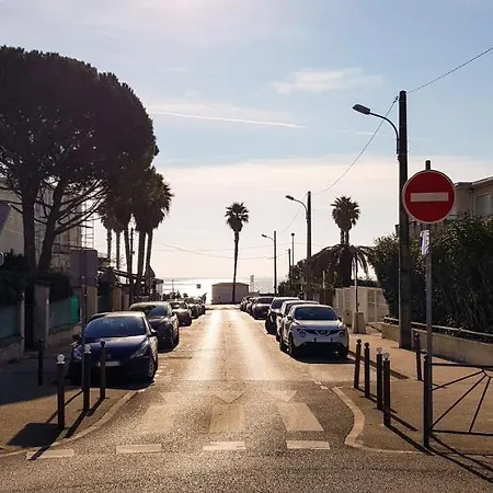 Vue Avec Parking Fermé Appartement *