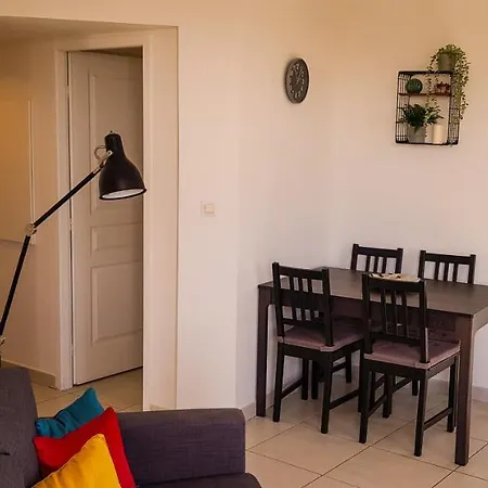 Vue & Terrasse - 50m, Garage Prive لا سيوتا
